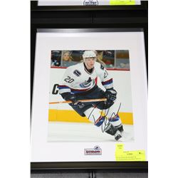 RYAN KESLER FRAMED & AUTOGRAPHED ROOKIE PHOTO