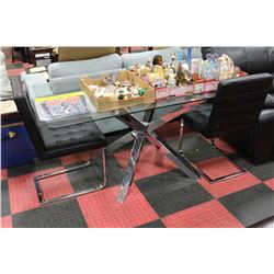 CHROME AND GLASSTOP TABLE