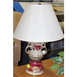 ESTATE PORCELAIN LAMP