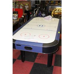 FULL SIZE AIR HOCKEY TABLE & ACCESSORIES