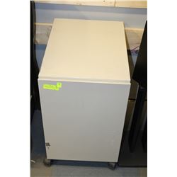 ROLLING OFFICE STORAGE CABINET