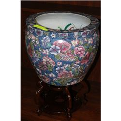 LARGE FLORAL CERAMIC PLANTER ON WOODEN BASE