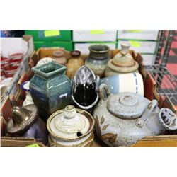 FLAT OF MINIATURE POTTERY COLLECTIBLES