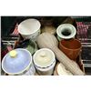 Image 1 : FLAT OF ASSORTED POTTERY & JARS