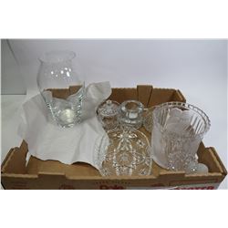 FLAT OF ASSORTED CRYSTAL & GLASSWARE