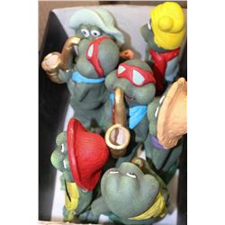 BOX OF FROG FIGURINES AND ORNAMENTS