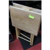 Image 1 : 2 FOLDING TV TRAYS