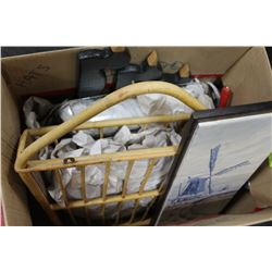 2 DUTCH PICTURES, APPLE CORER, DUCK TOWEL