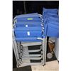 Image 1 : 4 BLUE FOLDING CHAIRS