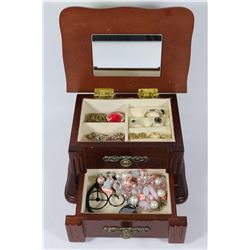 MED JEWELRY BOX WITH CONTENTS