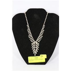 SILVER & CZ FASHION CHEVRON NECKLACE