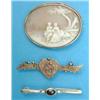 Image 1 : A Victorian 2-colour 9ct gold heart shaped bar brooch, a shell cameo brooch and a sapphire and di...