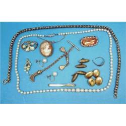 A gold fancy link necklet, a single row cultured pearl necklace and a small quantity of sundry je...