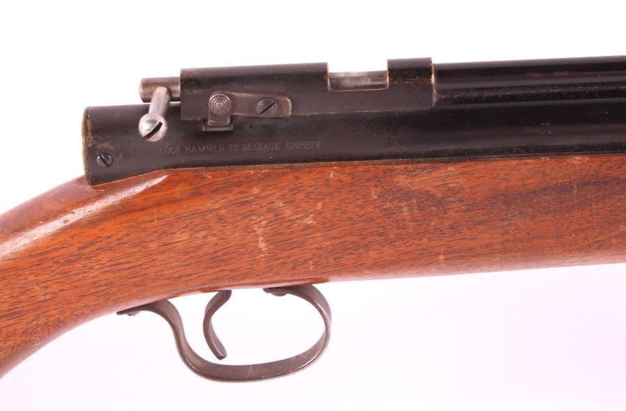 Benjamin Franklin Model 312 Pump Action Air Rifle