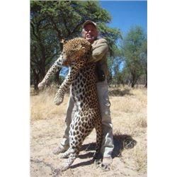 South Africa 6 Day hunt for 2 Hunters and 2 Observers -