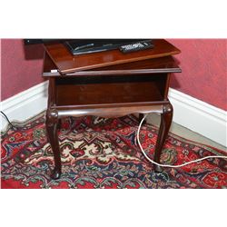 Side table with cubby and cabriole support Rm 105