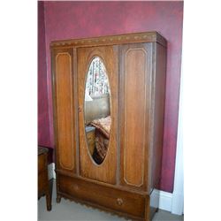 Large single door, single drawer, mirrored wardrobe to match lots 81 and 82, Rm 105