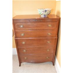 Mid 20th century regency style mahogany five drawer highboy