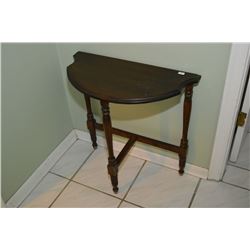 Mid 20th Century walnut flat-to-the-wall D table