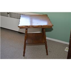 Antique Canadian oak lamp table
