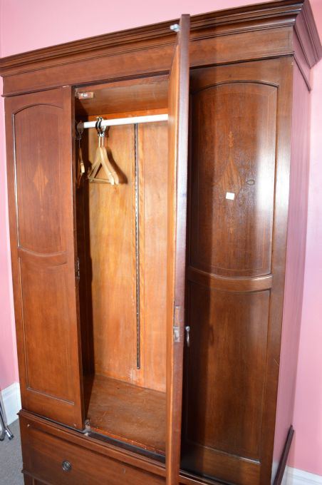Single Door Antique Wardrobe With Oval Bevelled Mirror Inlaid
