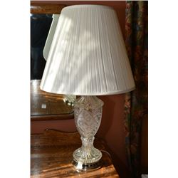 Crystal table lamp