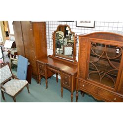 Antique American mirrored vanity