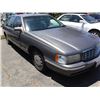 Image 2 : 99 Cadillac DeVille 4 Dr STD Sedan - T - DRIVE