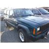 Image 2 : 98 Jeep Cherokee 4 Dr  4WD SUV - T - DRIVE MC KK