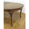 Image 3 : Queen Anne Round Oak Table With 3 leaves