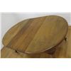 Image 4 : Queen Anne Round Oak Table With 3 leaves