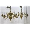 Image 2 : Pair of Williamsburg Style Brass Chandeliers