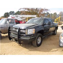 2008 CHEVROLET 2500HD CREW CAB 4X4 PICKUP, S/N 1GCHK23638F126452, DURAMAX DIESEL ENG, ALLISON A/T, B
