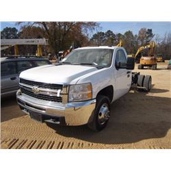 2009 CHEVROLET 3500 CAB & CHASSIS, S/N 1GBJC84K29F168484, V8 GAS, A/T, ODOMETER READING 85,410 MILES