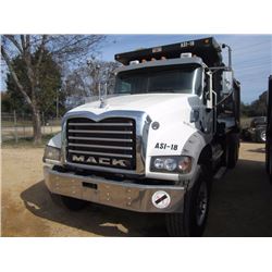 2015 MACK GU713 TRI-AXLE DUMP, S/N 1M2AX09C8FM021690, MP8 425 HP MACK ENG, ALLISON A/T, 46K REARS, 2