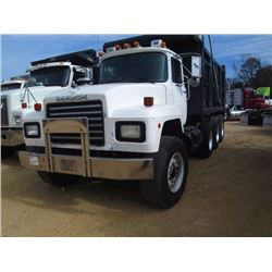 2001 MACK RD688S TRI-AXLE DUMP, S/N 1M2P267C51M058543, MACK E7-350 ENG, 8LL TRANS, 16' BODY, ELECT T