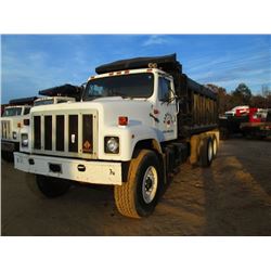 1990 INTERNATIONAL 2574 T/A DUMP, S/N 1HJGGGCJ7LH281733, CUMMINS DIESEL ENG, 8LL TRANS, 46K REARS, 1