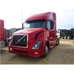 2011 VOLVO T/A TRUCK TRACTOR, S/N 4V4NC9EH3BN295766, VOLVO D13 DIESEL ENG, 9 SPD TRANS, 40K REARS, 1