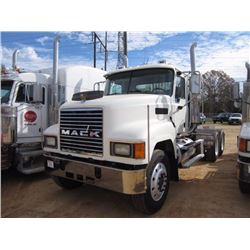 2004 MACK CH613 T/A TRACK TRACTOR, S/N 1M1AA18Y64N155405, 460HP MACK DIESEL ENG, 13 SPD TRANS, 38K R