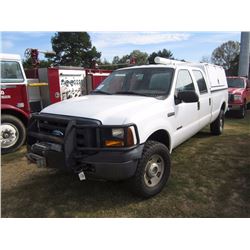 2006 FORD F350 4X4 CREW CAB PICKUP, S/N 1FTWW31P06ED76909, POWERSTROKE DIESEL ENG, A/T, COVERED REAR