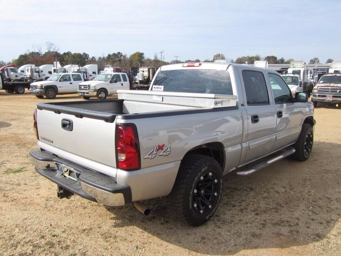 2006 CHEVROLET 1500 4X4 LT PICKUP, S/N 2GCE13T261147509, GAS ENG, A/T