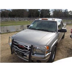 2003 GMC SIERRA 4X4 CREW CAB PICK UP, S/N 1GTK13U33F251531, GAS ENG, A/T, ODOMETER READING 264,450 M