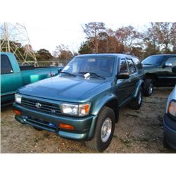 1993 TOYOTA 4 RUNNER SR5, S/N JT3VN319W6P0096134, V6 GAS, A/T, ODOMETER READING 166,923 MILES