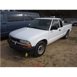 2003 CHEVROLET S10 EXTENDED CAB PICKUP, S/N 1GCCS19X838237810, V6 GAS ENG, A/T, ODOMETER READING 118