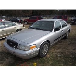 2005 FORD CROWN VICTORIA, S/N 2FAHP71W55X133913, V8 GAS, A/T, ODOMETER READING 194,043 MILES