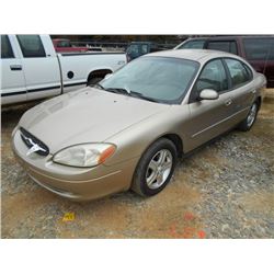2001 FORD TAURUS SEL, S/N 1FAFP55U31A225576, GAS ENG, A/T, ODOMETER READING 157,728 MILES