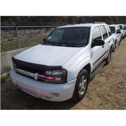 2004 CHEVROLET TRAIL BLAZER, S/N 1GNDS13S142355615, GAS ENG A/T, ODOMETER READING 159,053 MILES