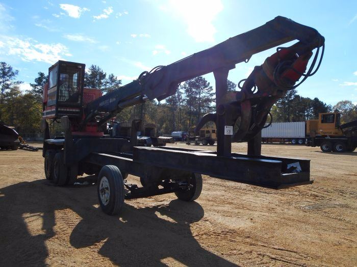 PRENTICE 210C LOG LOADER, S/N 210P26052, DIESEL ENG, ECAB W/AIR, STD ON