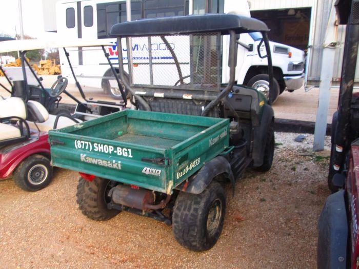 KAWASAKI 610 MULE, S/N 1K1AEEA10BB556320 (11 YR) 4X4, DUMP BED, METER