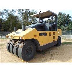 HYPAC C560B PNEUMATIC ROLLER, S/N 601322, 8 WHEELED, CUMMINS DIESEL ENG, CANOPY, METER READING 3,592
